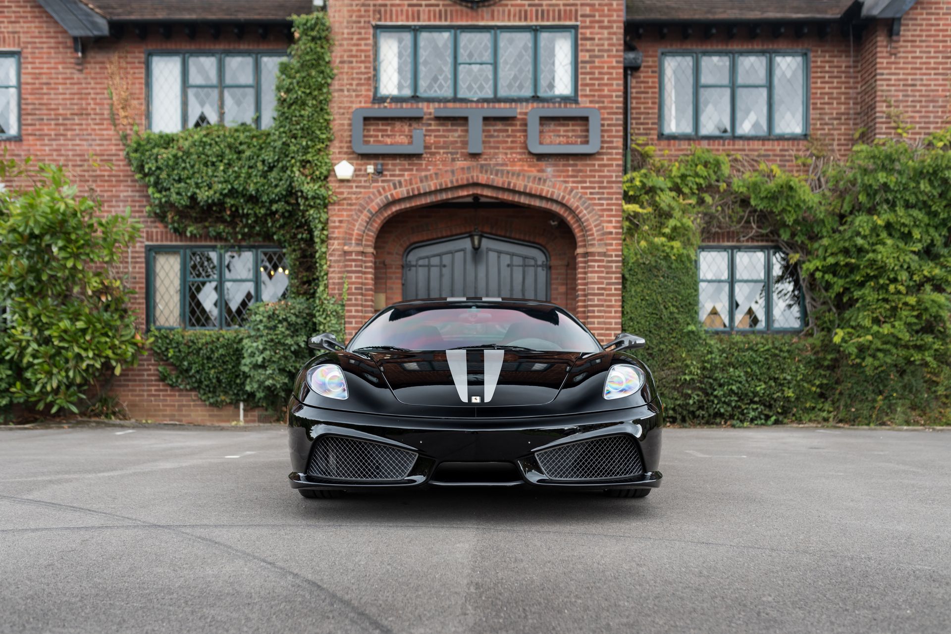 Front of the 430 Scuderia at GTO House