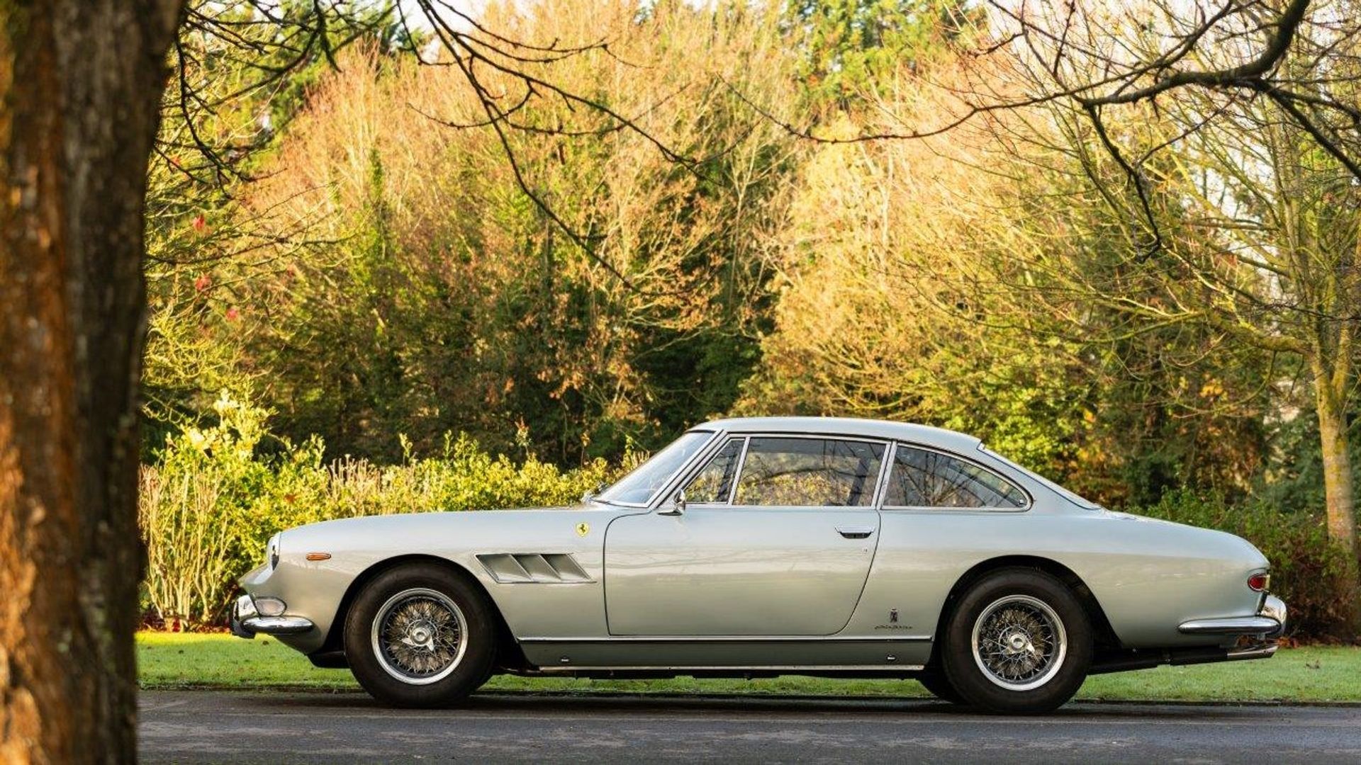 1967 Ferrari 330 GT 2+2 Series II