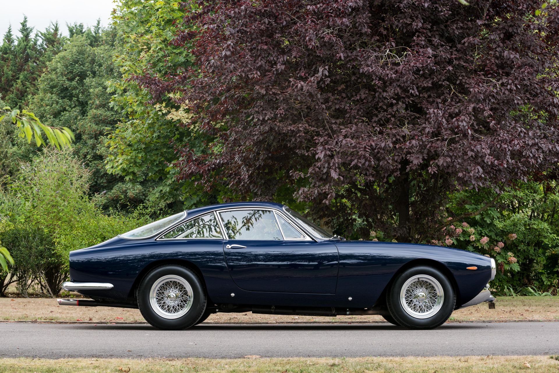 The side profile of a 250 Lusso at GTO House